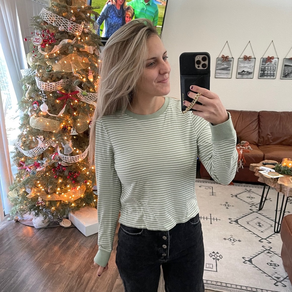 Striped long sleeve cropped top